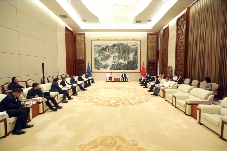 ꐵ��ŕ�Ҋƽ����ί��ӛ����